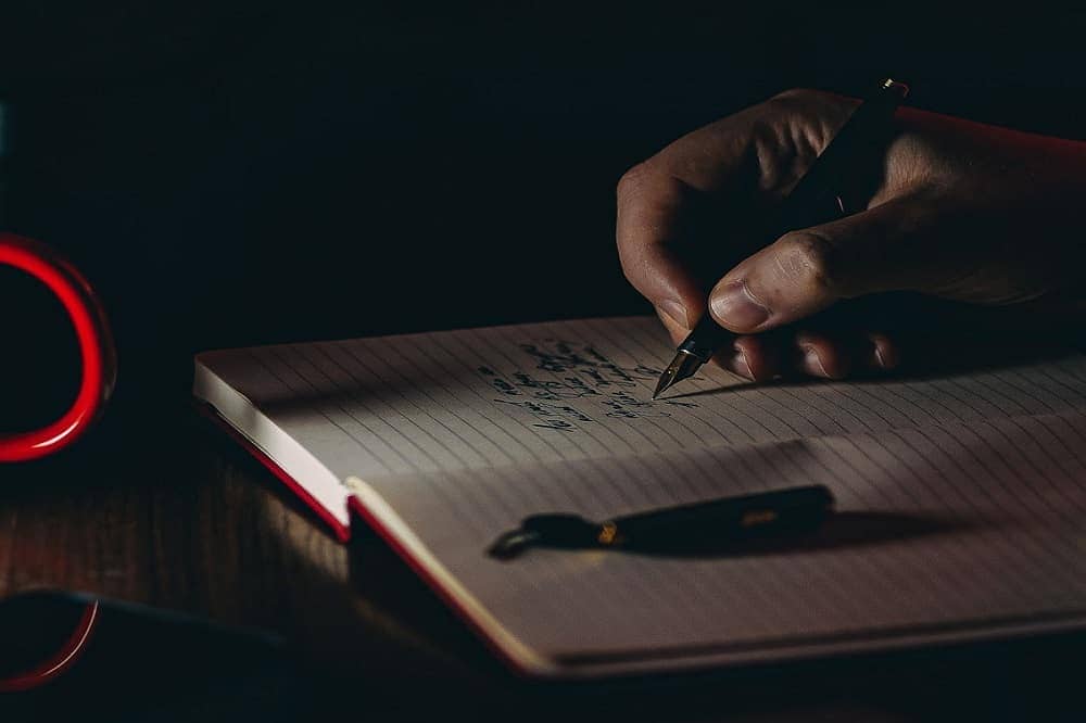 How To Start a Dream Journal